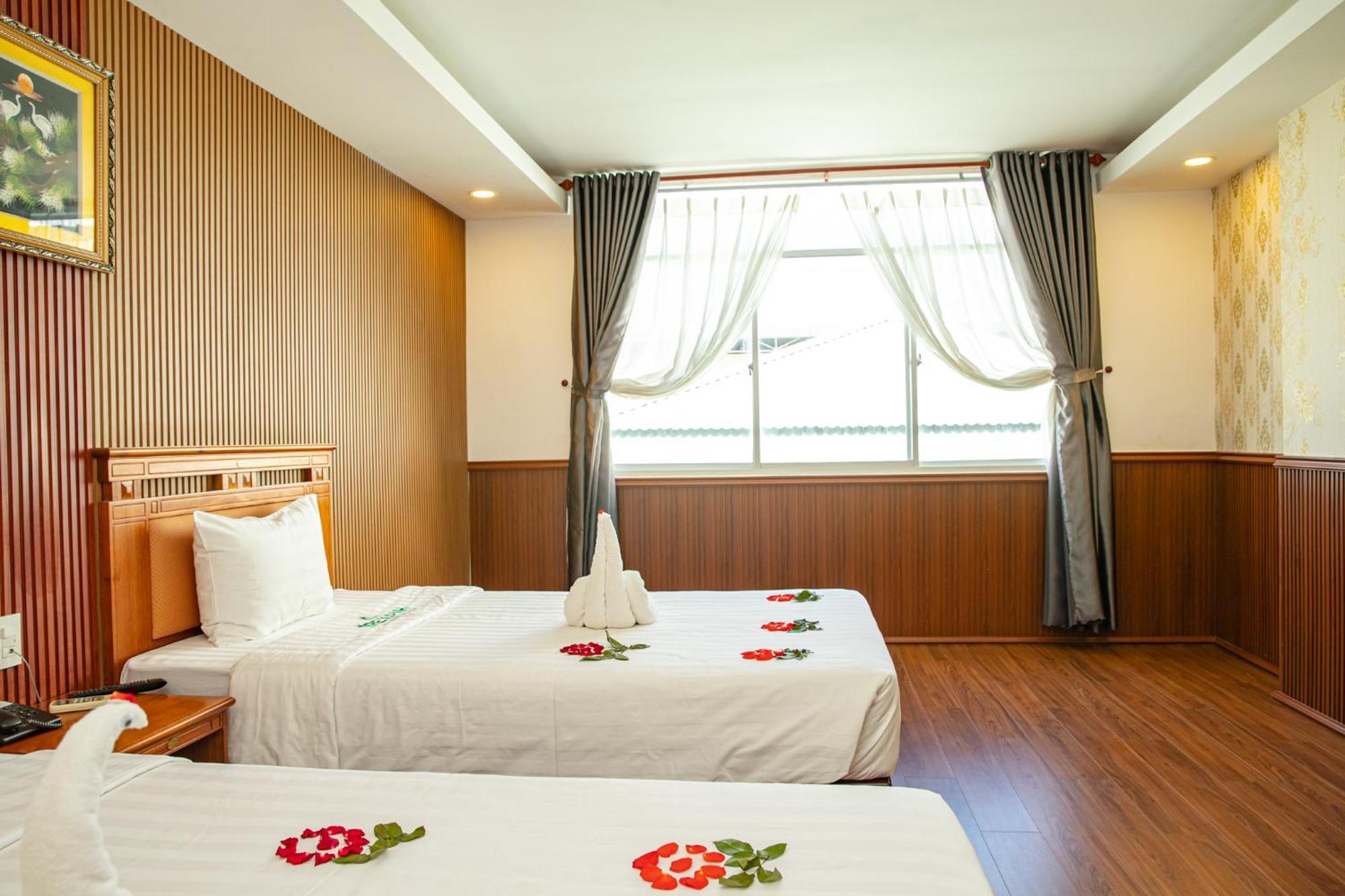 Tre Xanh Hotel Pleiku Exterior photo