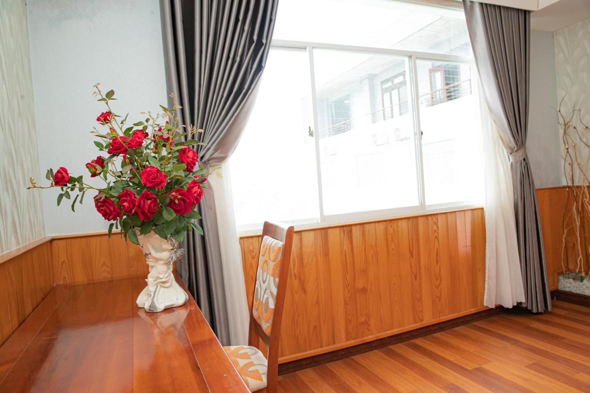 Tre Xanh Hotel Pleiku Exterior photo